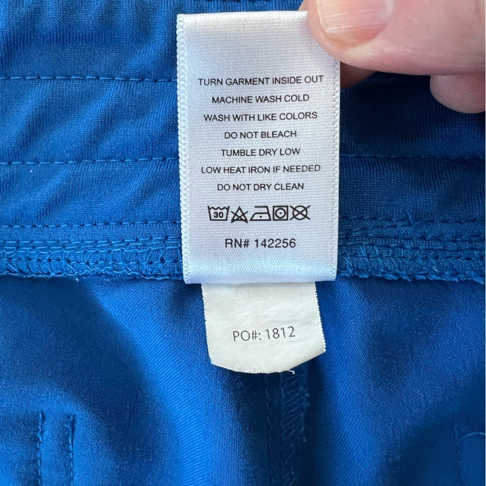 FIGS Zamora Jogger Scrub Pants in Royal Blue (PO#: 1812), size Medium Petite - Picture 11 of 11